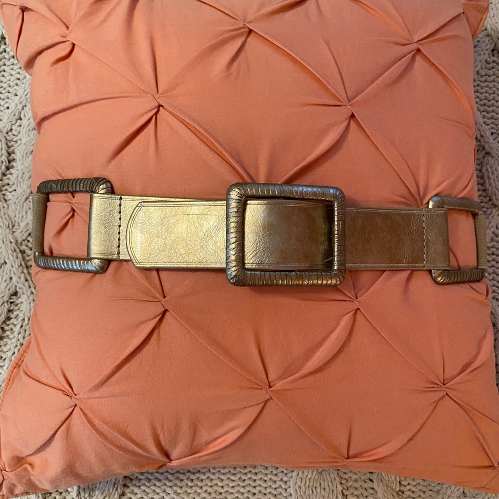 Chicos Genuine Gold Belt M - Picture 2 of 5